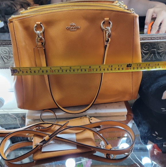 Coach purse and wallet - Picture 8 of 11